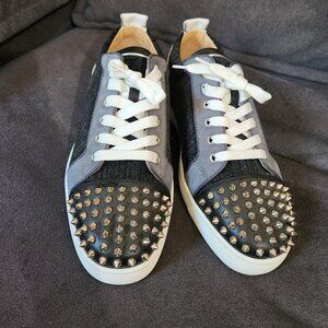 Louis junior spikes H230 VERSION 43.5